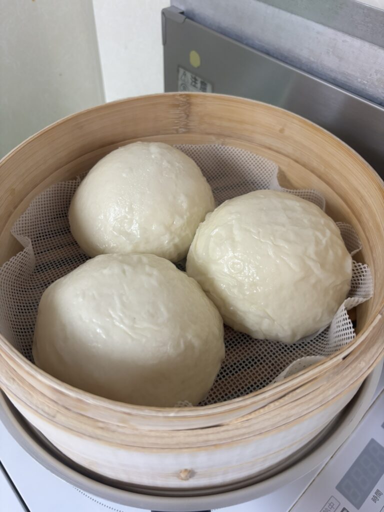 コープデリ肉まん蒸し画像